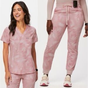 FIGS Scrub SET Catarina Top & Zamora Joggers Marbled Rose Size Small